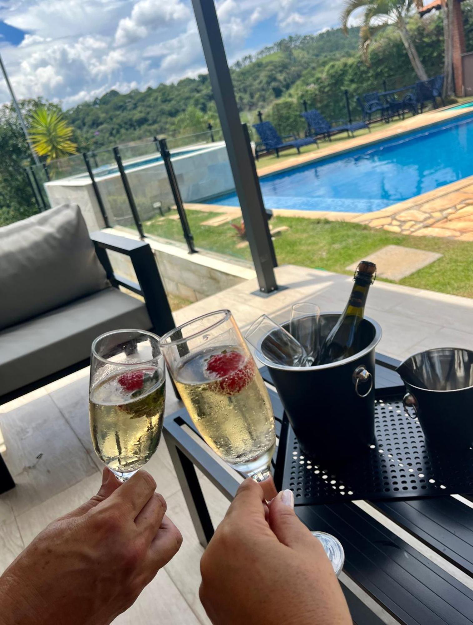 CHACARA THA&THI COND FECHADO WI FI SPA e PISC AQUECECIMENTO SOLAR Bom Jesus dos Perdões Esterno foto